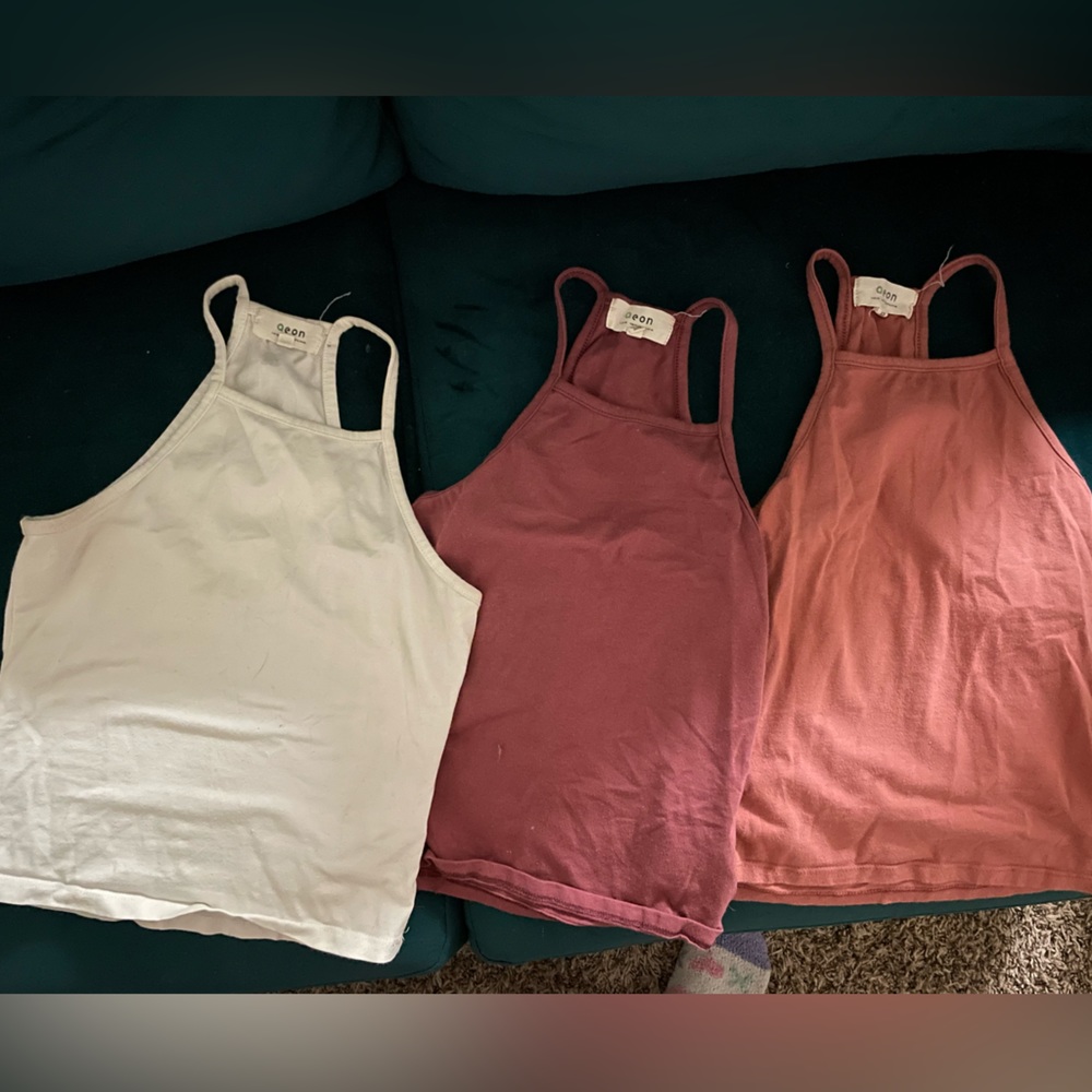 halter top bundle tilly’s